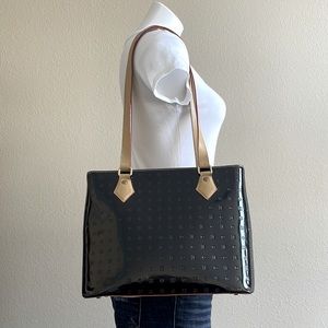 ARCADIA Patent Leather Shoulder Handbag